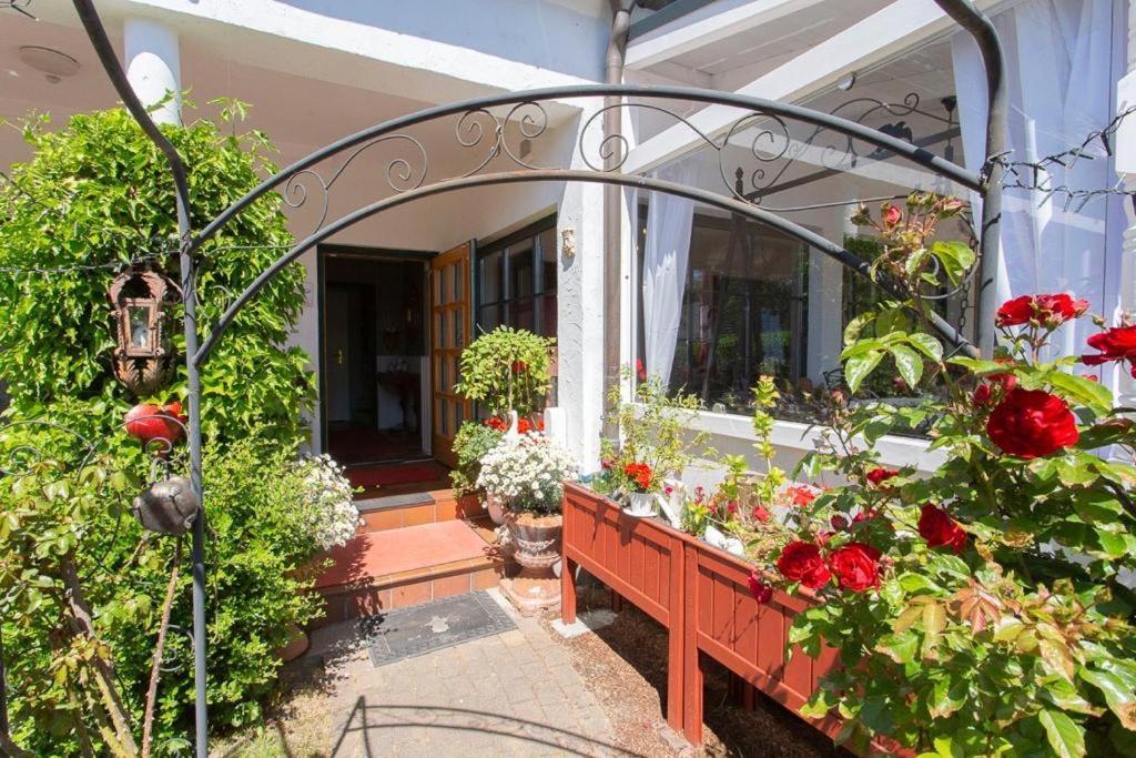 Cafesahne U Pension Dranske Kültér fotó